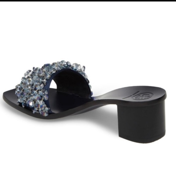Tory Burch Logan Sandal - Picture 12 of 13